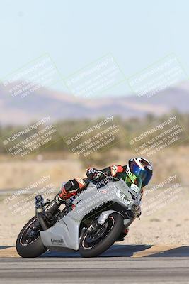 media/Dec-04-2025-Racers Edge (Thu) [[5ebc9f124d]]/3-B Group/2-Session 1 (Turn 4 Entry)/